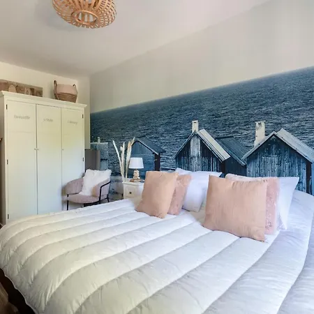 Rez-de-jardin Pour 3 Personnes Proche De La 公寓 *