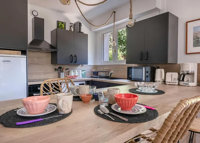 Rez-de-jardin Pour 3 Personnes Proche De La Pornic